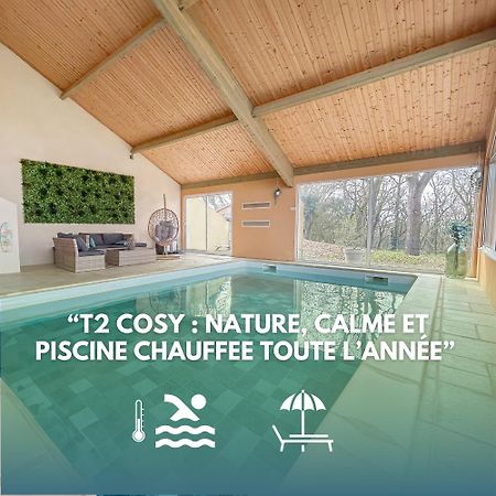 Gite L'Oree Des Buis, Piscine Privatisable Vouille  ภายนอก รูปภาพ
