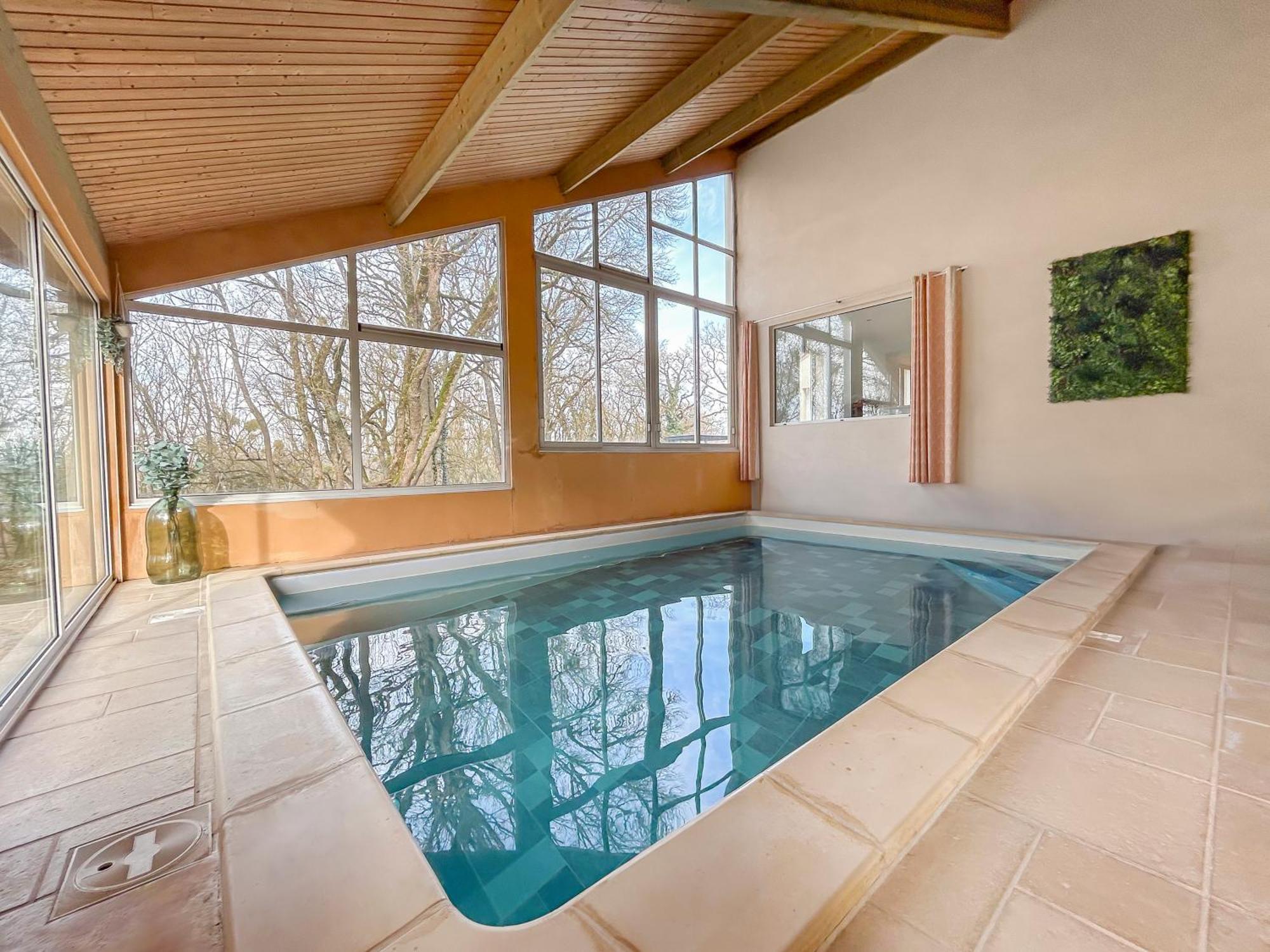 Gite L'Oree Des Buis, Piscine Privatisable Vouille  ภายนอก รูปภาพ
