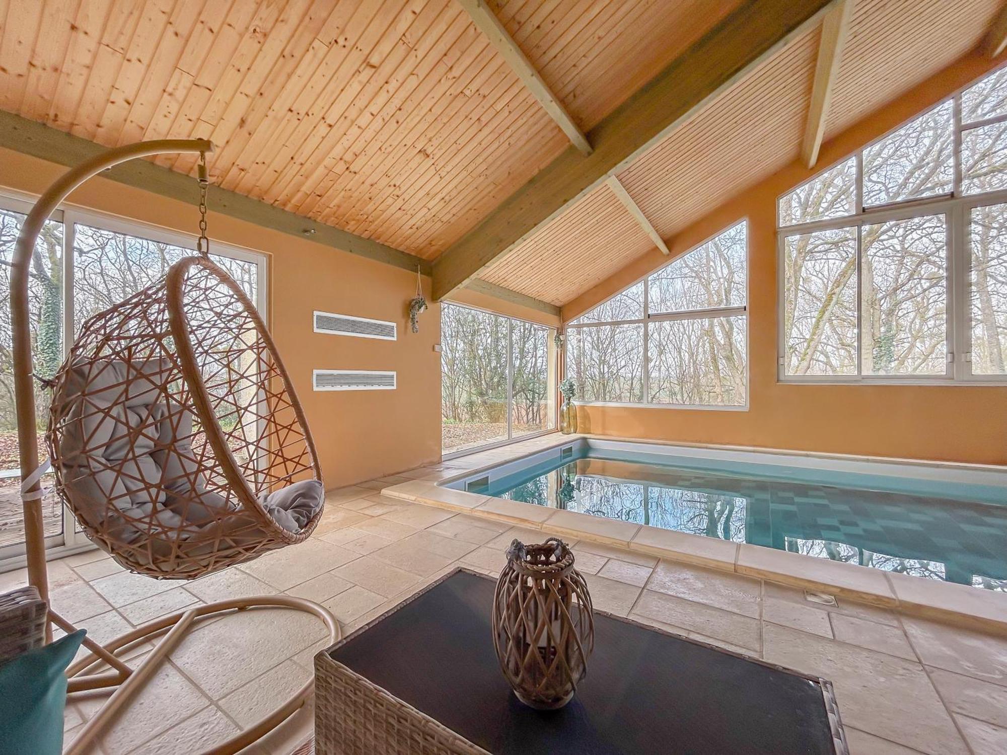 Gite L'Oree Des Buis, Piscine Privatisable Vouille  ภายนอก รูปภาพ